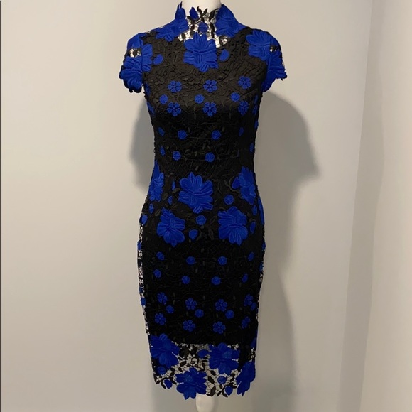 Laundry by Shelli Segal Mock-Neck Lace Web Dress - Picture 8 of 15